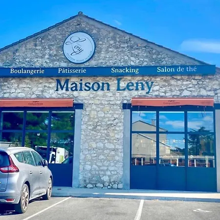 Chez Francoise Holiday home Saint-Saturnin-les-Avignon